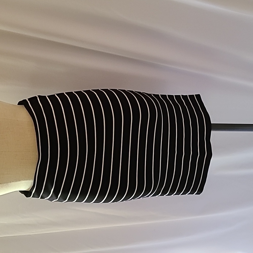 Loft Black & White Striped Stretch Skirt - S